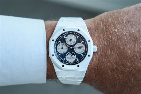 audemars piguet céramique blanche prix|audemars piguet royal oak ceramic.